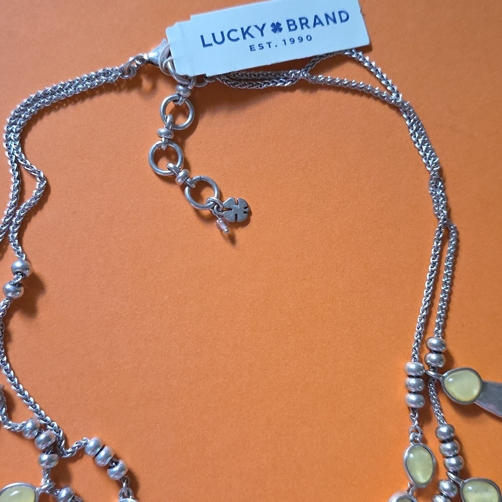 NWT LUCKY BRAND TWO LAYER MOP PEARL ROCK CRYSTAL TRIBAL STATEMENT NECKLACE 18-9" - Picture 3 of 5